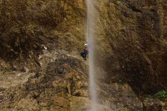 canyoning soca valley
